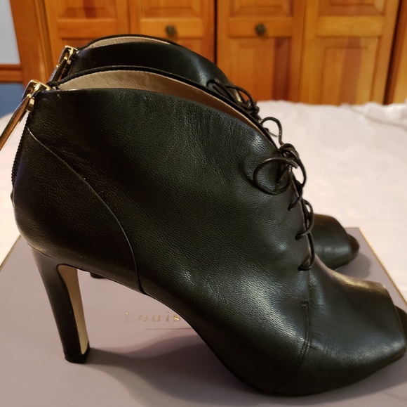 Black open toe bootie by Louise et Cie - Picture 4 of 6